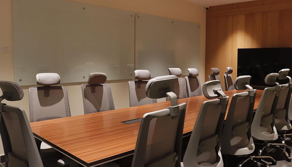 daily hourly rental office rooms in hyderabad